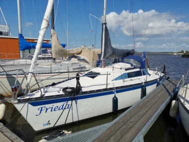 Friendship 25 "Frieda"